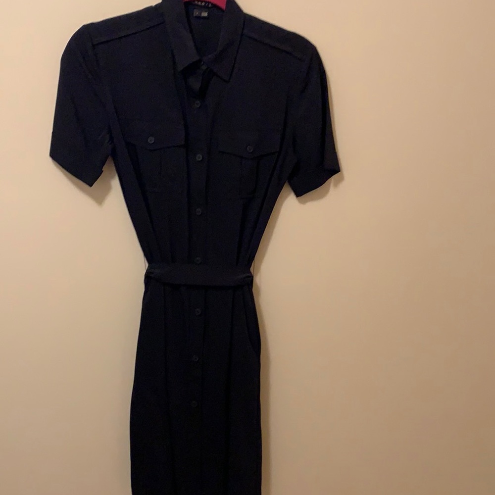 Theory navy belted shirt dress with pockets. Size 2. Hits right above knee